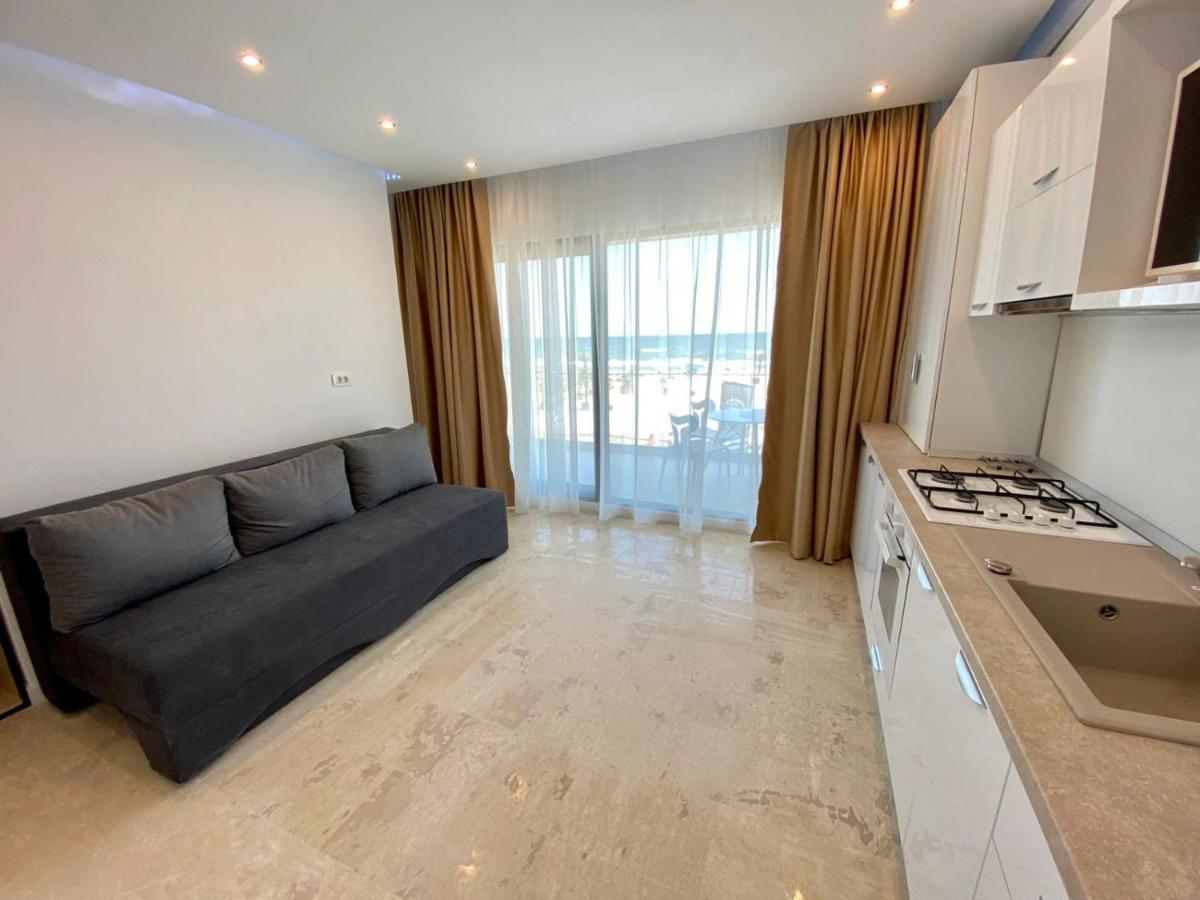 Apartament Ella Front View Năvodari Екстериор снимка