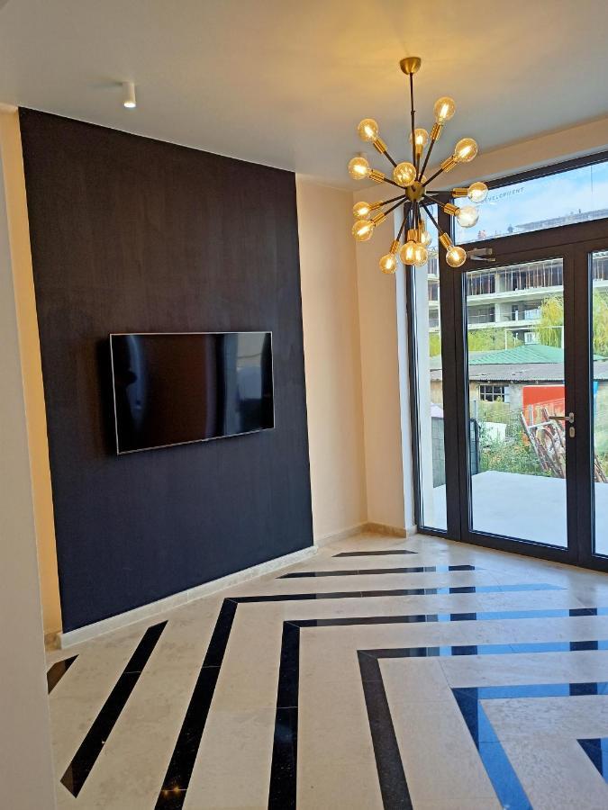 Apartament Ella Front View Năvodari Екстериор снимка