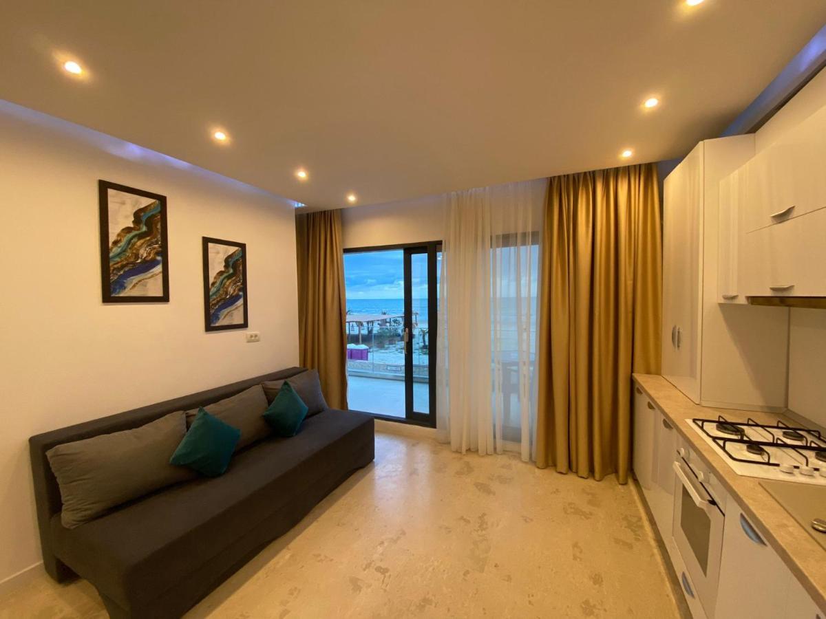 Apartament Ella Front View Năvodari Екстериор снимка