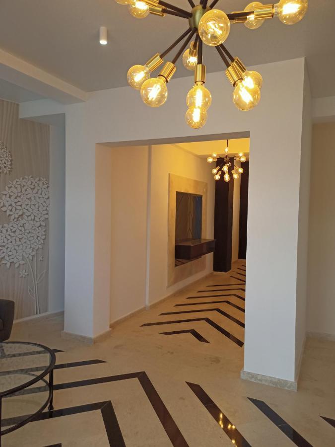 Apartament Ella Front View Năvodari Екстериор снимка