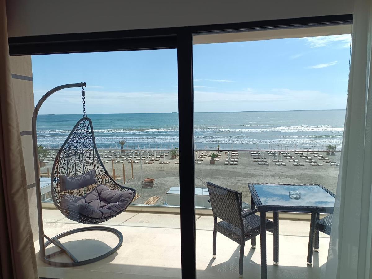 Apartament Ella Front View Năvodari Екстериор снимка